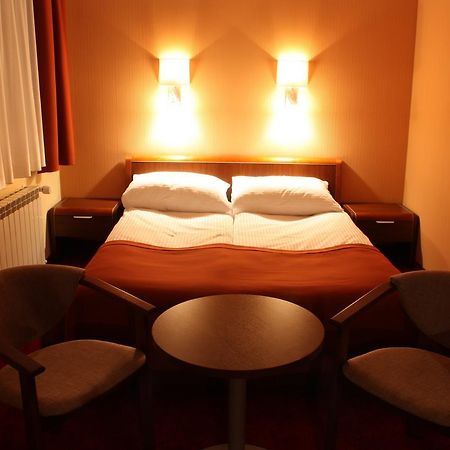 Impresja Motel Borek Wielkopolski Oda fotoğraf